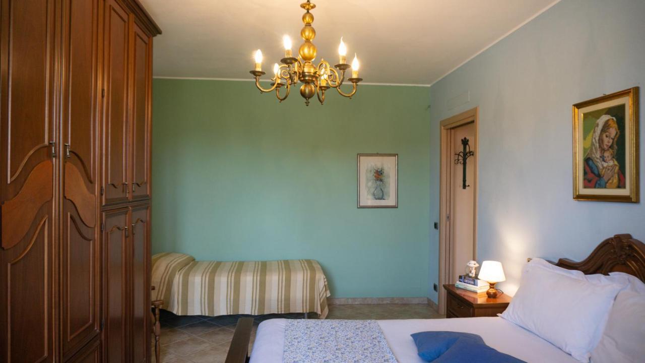 Sunny House Apartment Diano d'Alba Ngoại thất bức ảnh