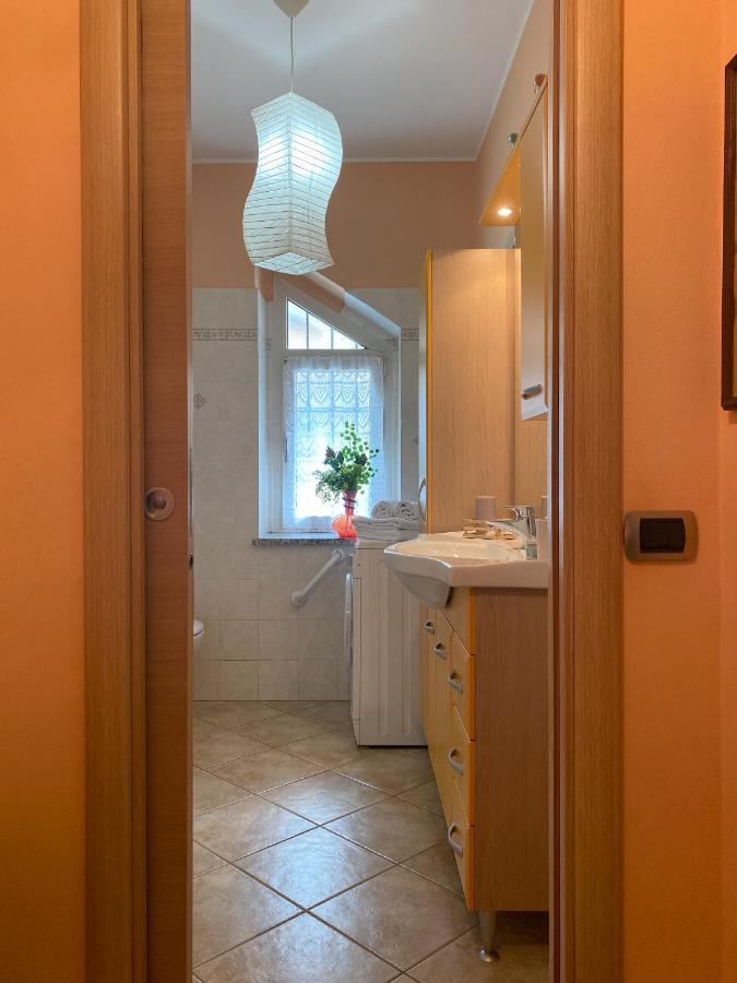Sunny House Apartment Diano d'Alba Ngoại thất bức ảnh